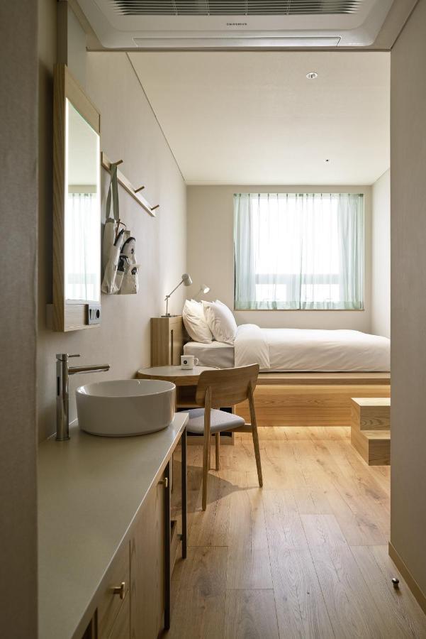 Hotel Anteroom Сеул Экстерьер фото